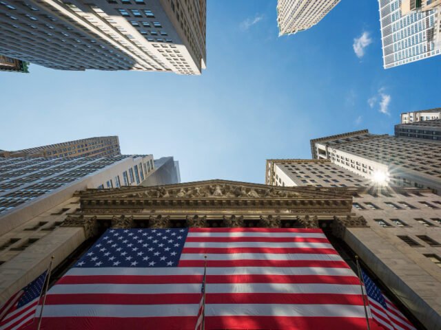 US Federal Tax Deadlines 2026: What Businesses Must File by March & April